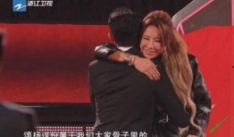 李玟摔倒谁爆料的视频,真相揭晓！