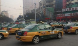 天津爆料出租车上街视频,天津出租车街头冲突视频引发热议