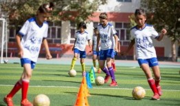 14岁孩子爆料踢假球视频,揭秘足球界黑幕