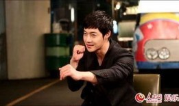 戚薇爆料刘德华视频播放,这是什么神仙组合？