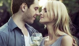 暧昧男在线观看,在线观看，情感纠葛的青春演绎