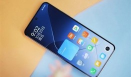 小米15最新爆料消息,颠覆性设计 旗舰性能，全面升级来袭！